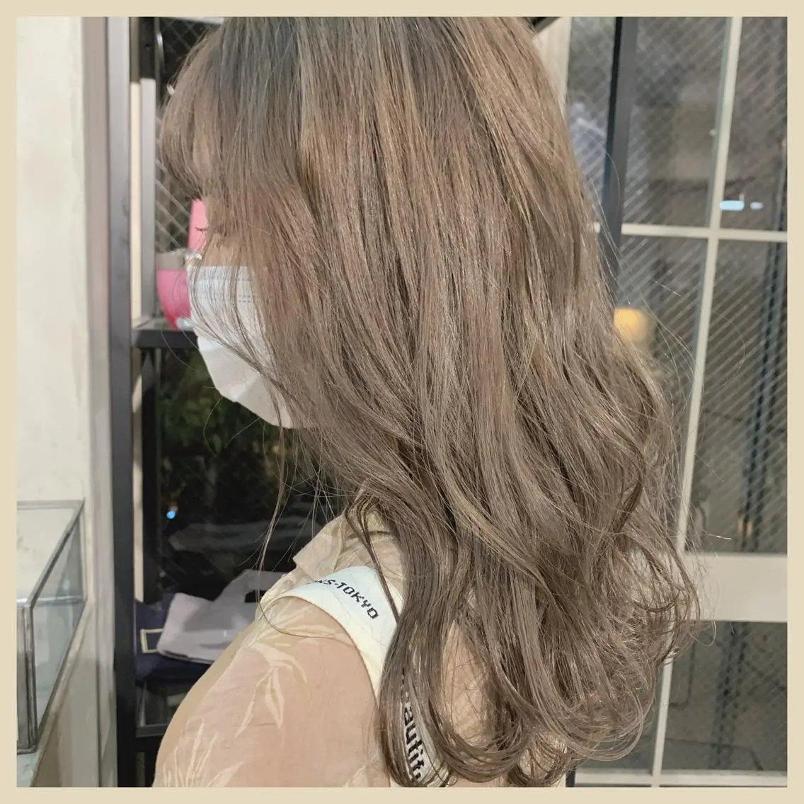 ロング カラー ネイル ハイトーンボブ 前田 表参道　グレージュのヘアスタイル