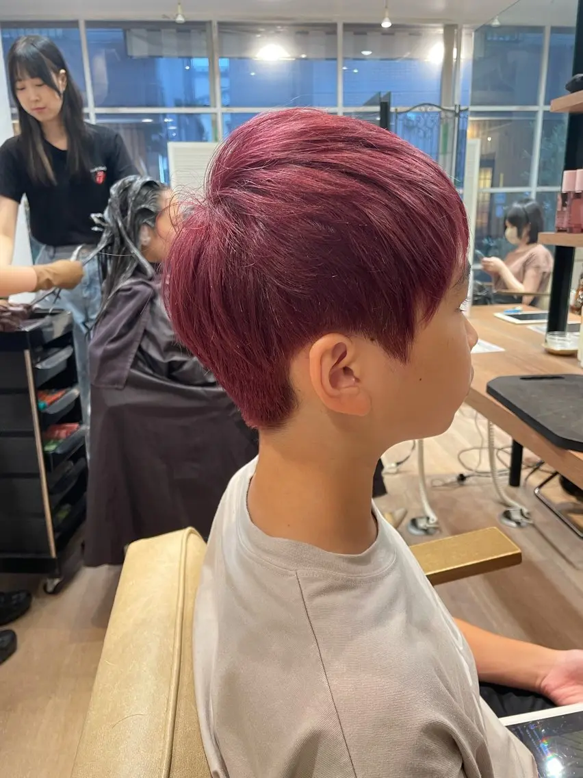 ショート ヘアカラー ハイレート🤍🫧 池田のヘアスタイル