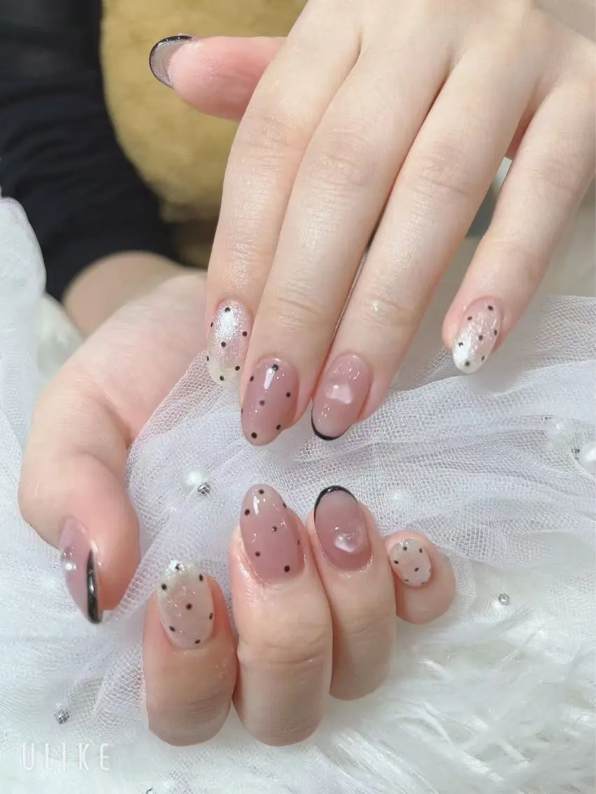 ネイル IN’S Rachaelのネイルデザイン