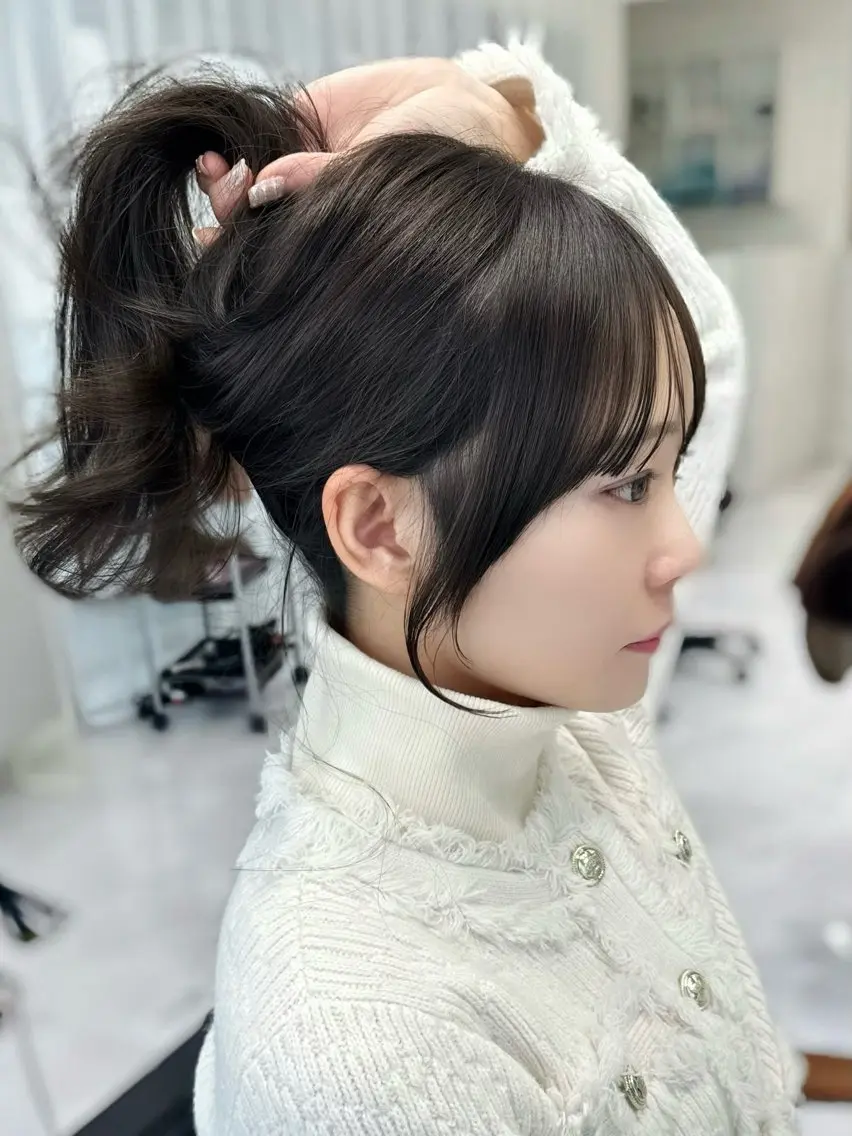 セミロング カラー ヘアアレンジ tomoya 【韓国ヘア】のヘアスタイル