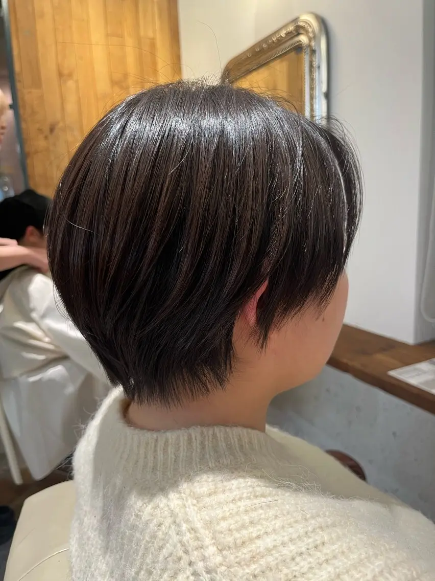 ショート 南  菜月🌼. ✨カット無料✨️のヘアスタイル