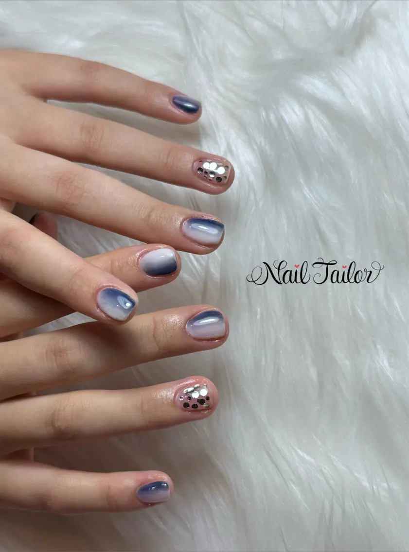 ネイル グラデーション ショートネイル スクエアネイル ハンドネイル NailTailor ネイルテイラーのネイルデザイン