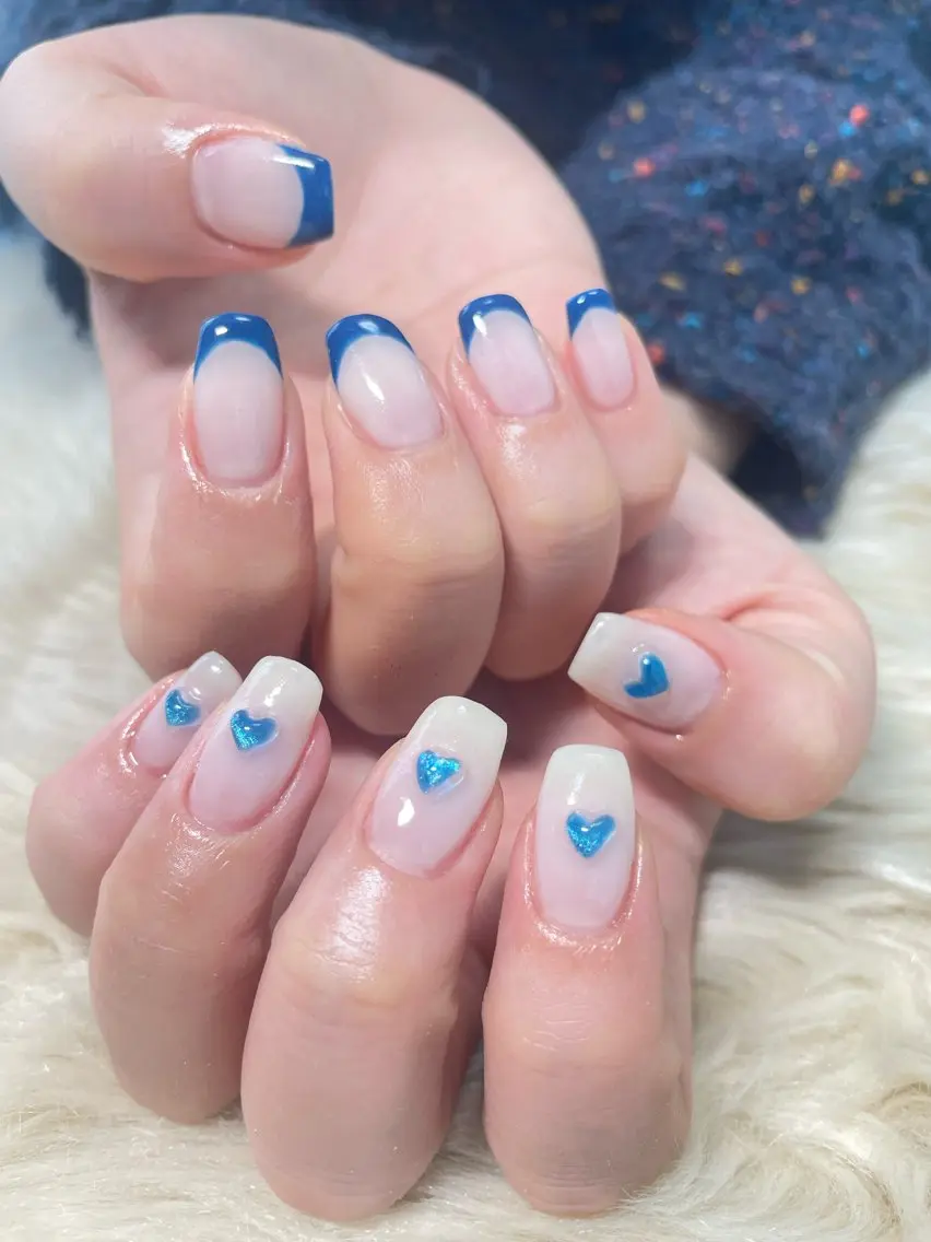 ネイル フレンチネイル ハート ぷっくりネイル はるひな ねいるのネイルデザイン
