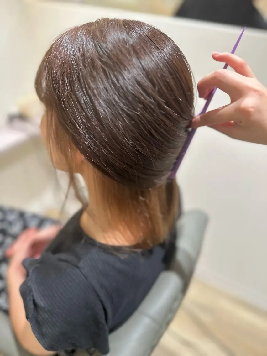カラー 西安 優香のヘアスタイル