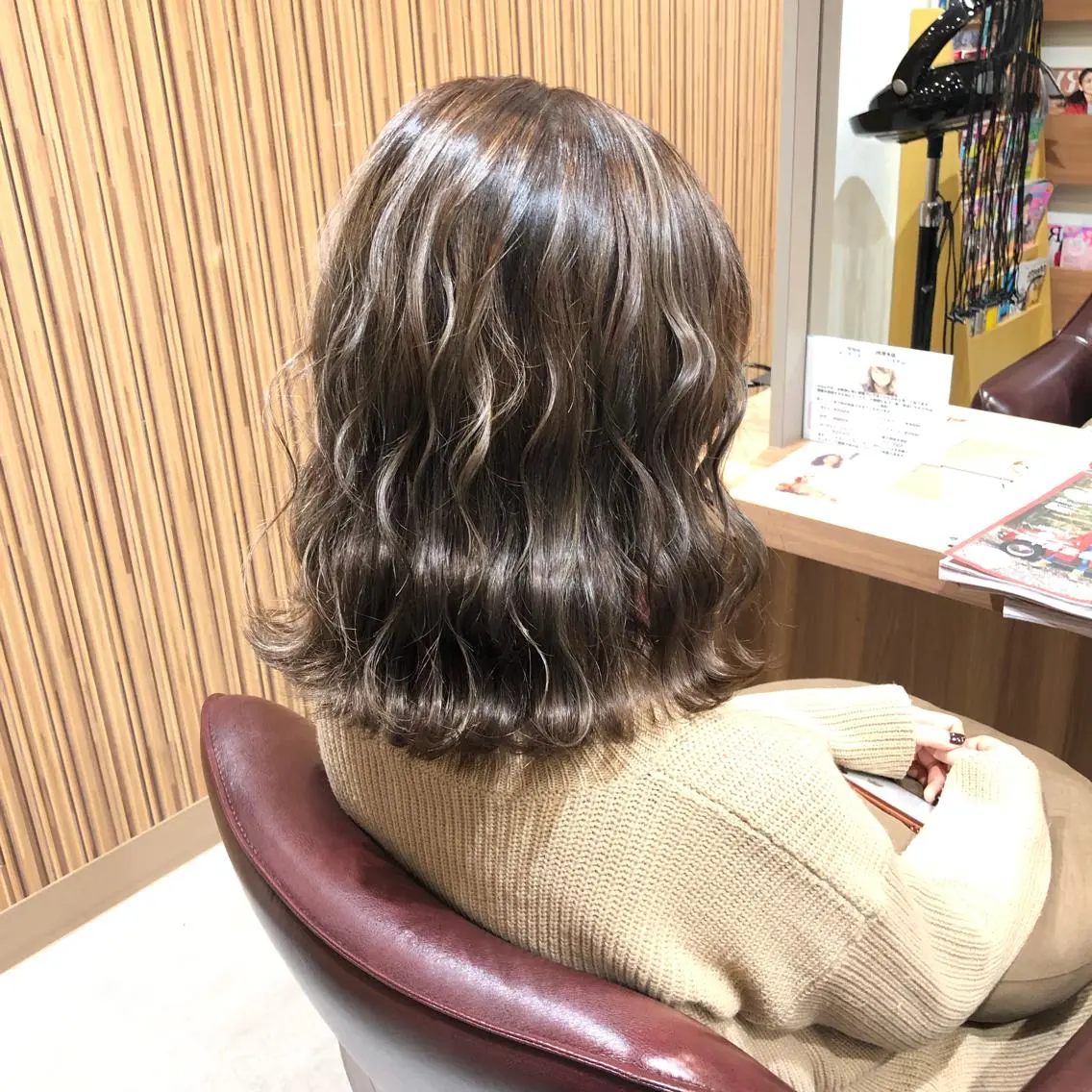 ミディアム ハイライト 城領 直輝のヘアスタイル