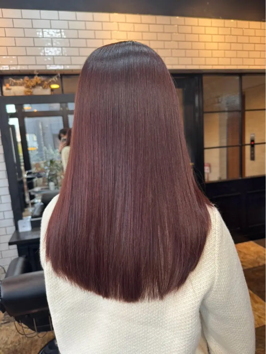 セミロング カラー un. Misakiのヘアスタイル