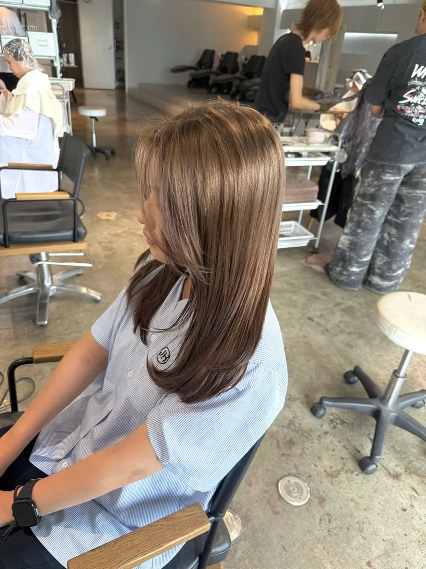 ロング カラー ブリーチ グレージュ ミルクティーグレージュ ヘアカラー トリートメント 🫧ブリーチカラー/ 透明感/メンズ/みきのヘアスタイル