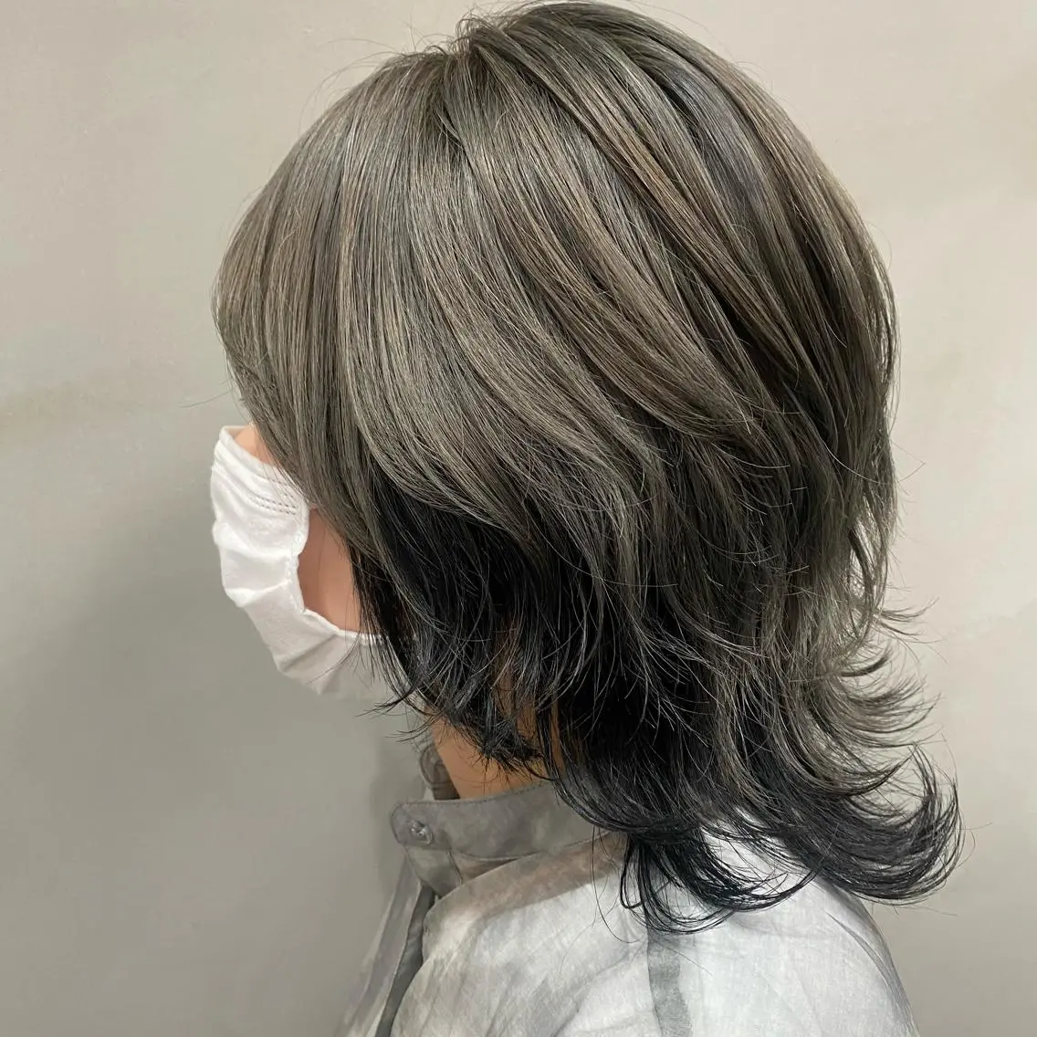 セミロング カラー インナーカラー 暖色カラー🍊 せきゆうかのヘアスタイル