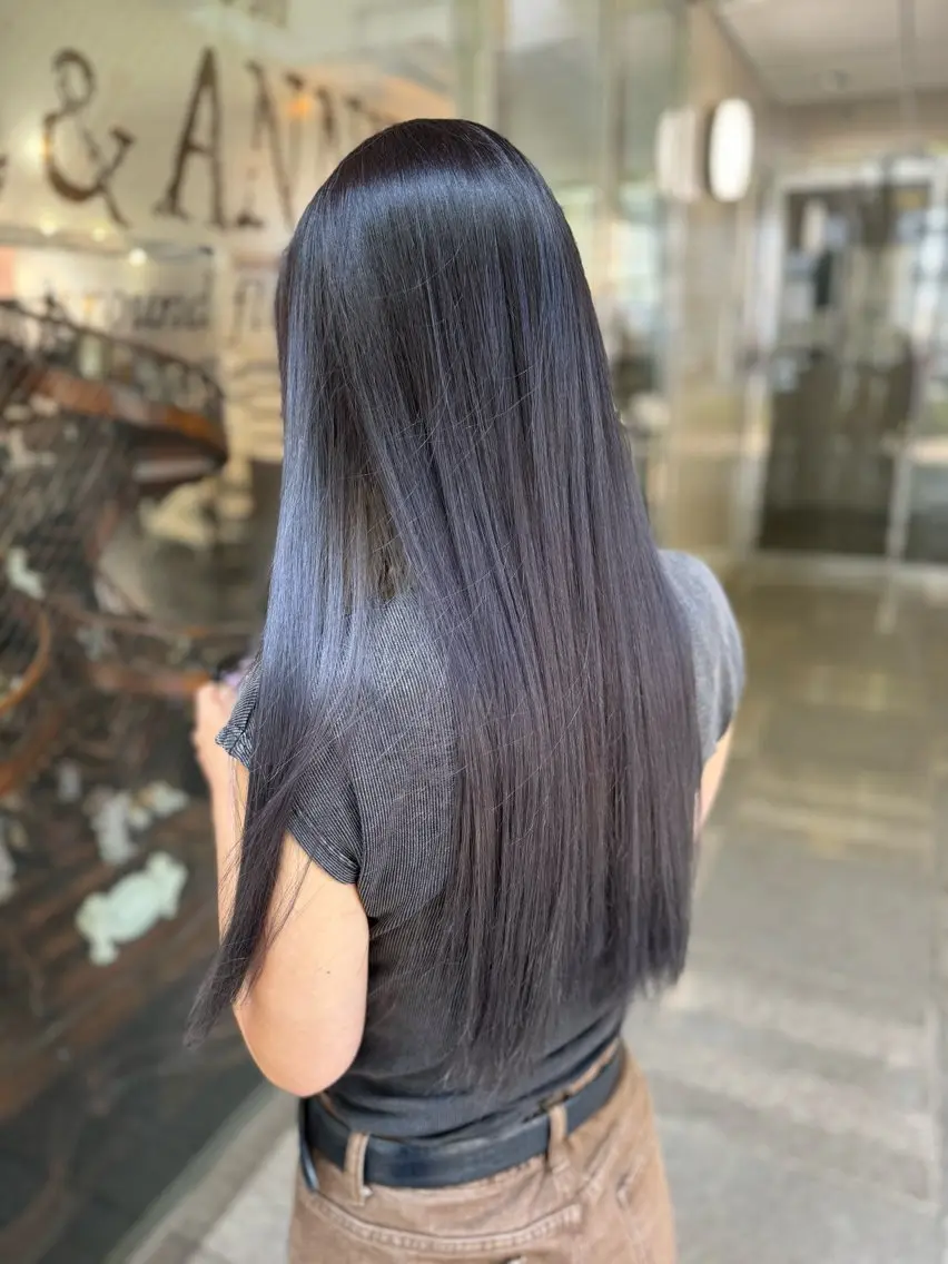 カラー ヘアカラー 遠藤 瑠夢佳のヘアスタイル
