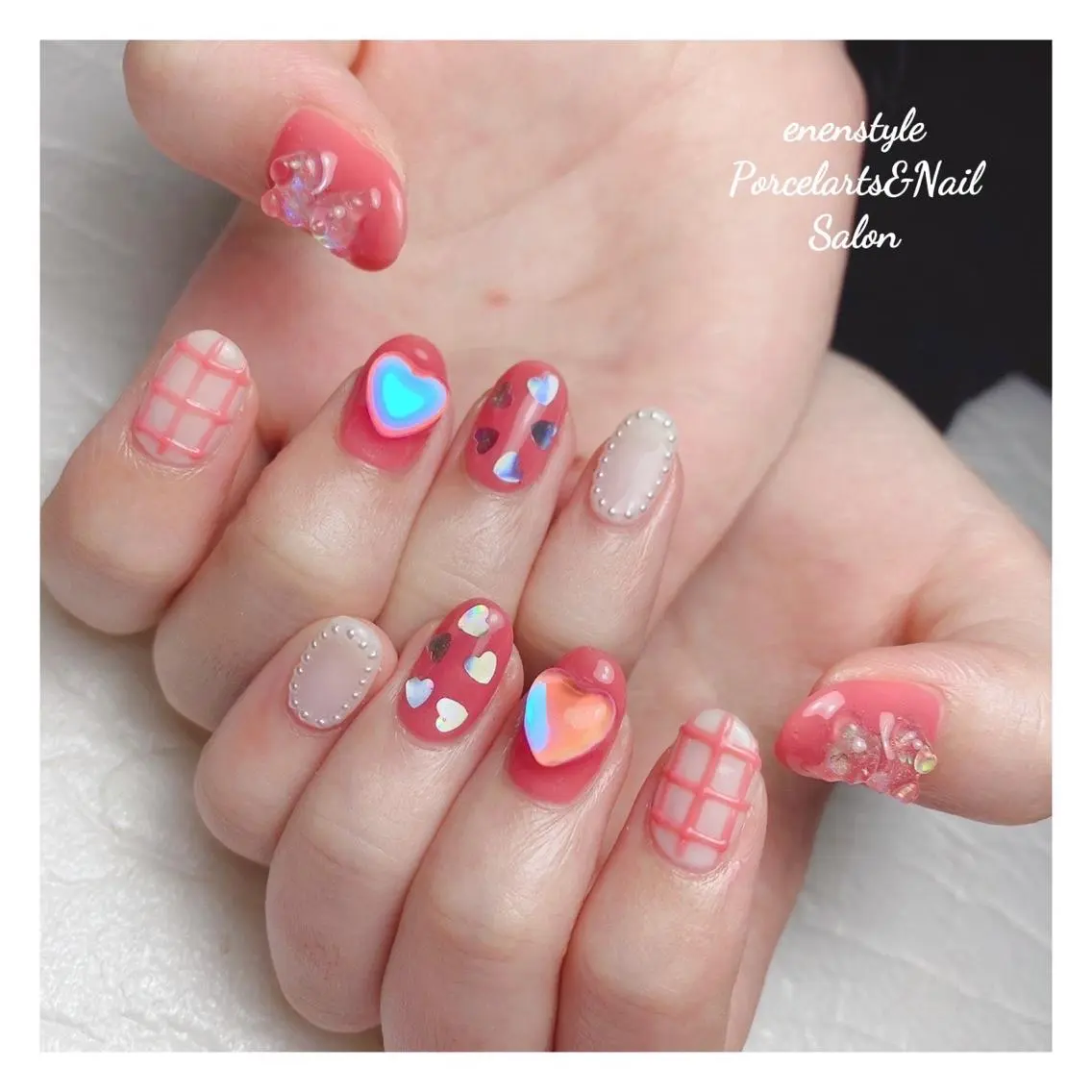 ミディアム ネイル 🐾enen style 🐾のネイルデザイン