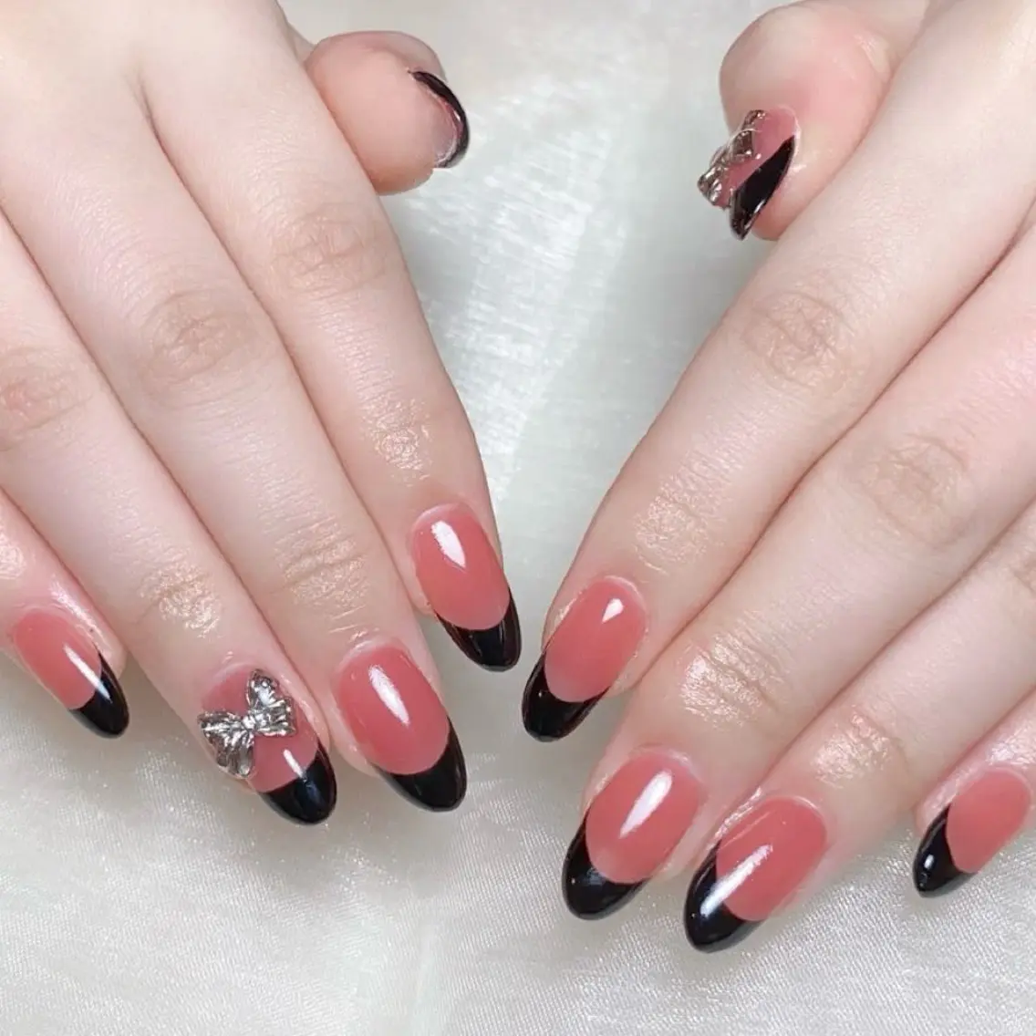 メンズ ネイル メンズ韓国風 アートネイル オーロラネイル ガーリー キラキラネイル ハンドネイル Nail salon 木にいるのネイルデザイン