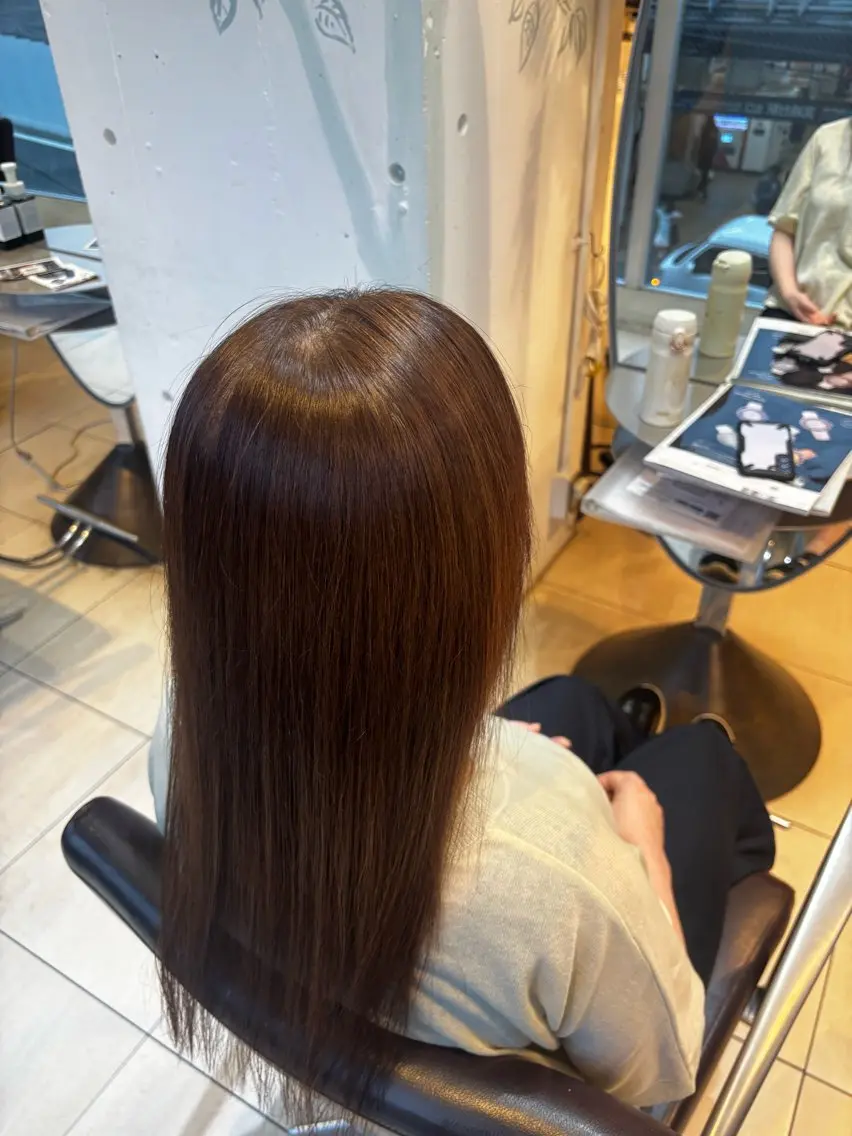 カラー ヘアカラー 沖田 裕理のヘアスタイル
