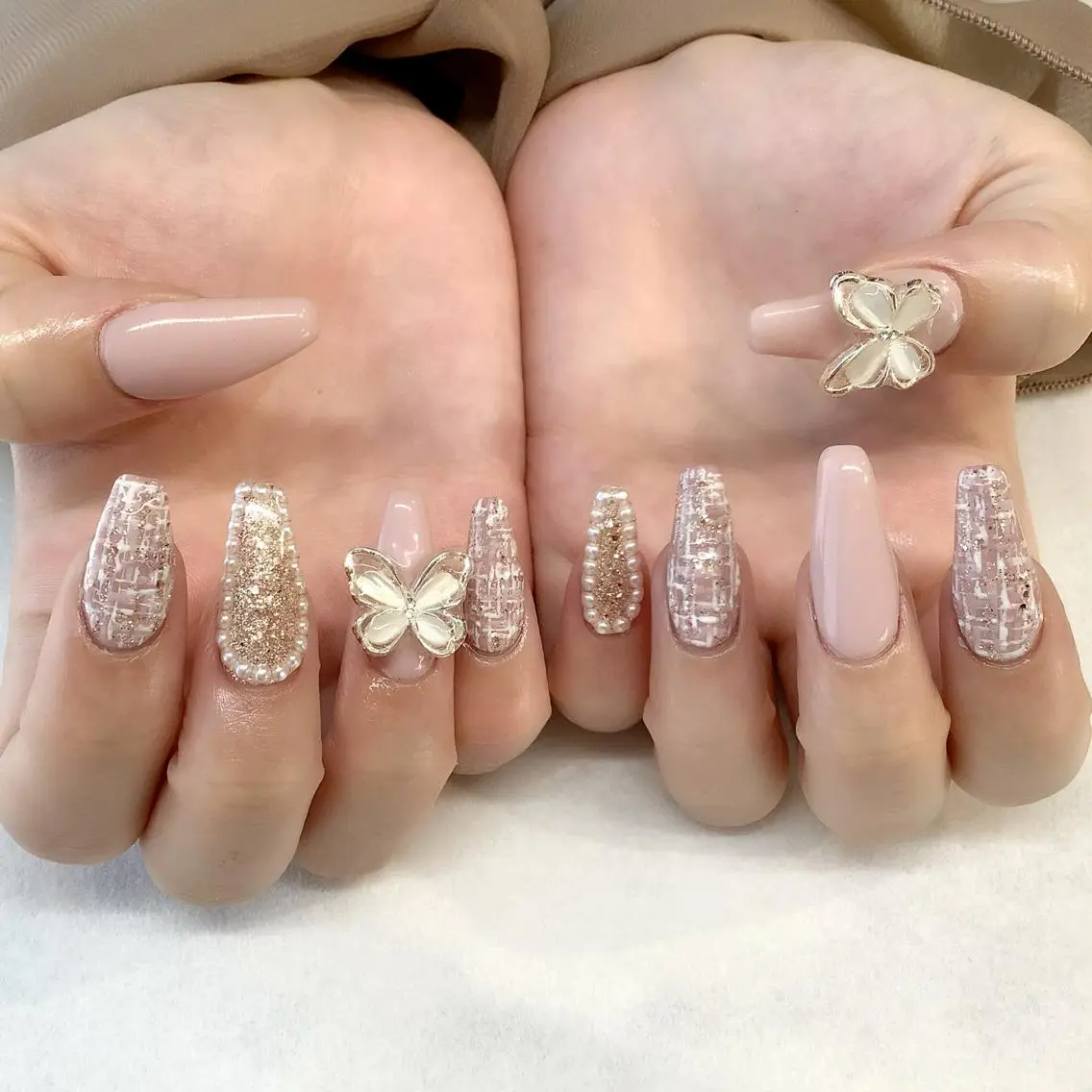 ネイル ハンドネイル 💎🐰 saki. m 🐰💎のネイルデザイン
