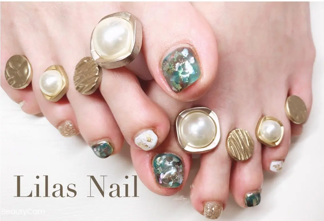 ネイル ブルー ブラウン フットネイル ジェルネイル ハードジェル Lilas Nailのネイルデザイン