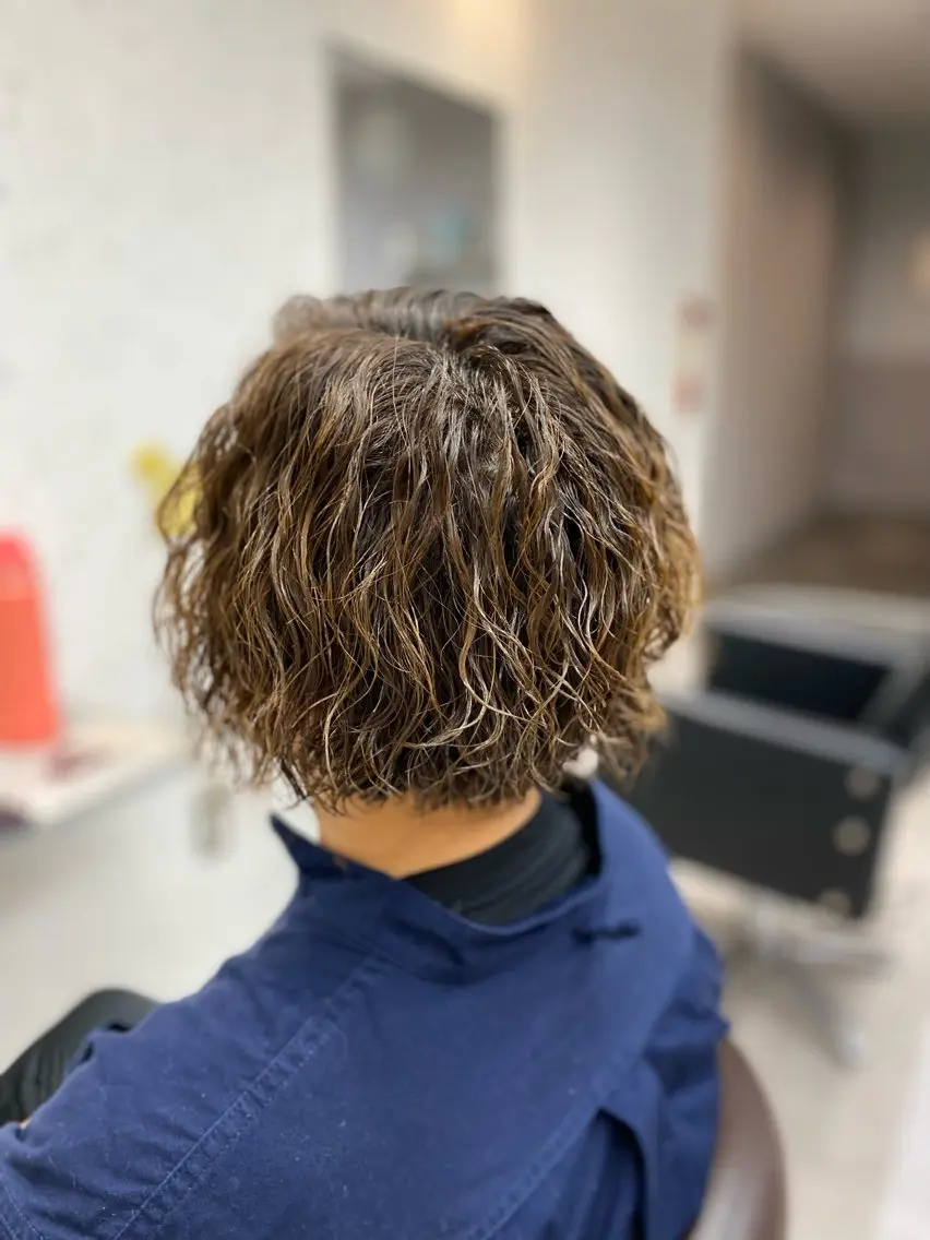 ショート パーマ 切りっぱなしボブ ボブ 髪質改善 外ハネヘア 縮毛矯正 カット パーマ ✨髪質改善&ボブ✨ 近藤 凌のヘアスタイル