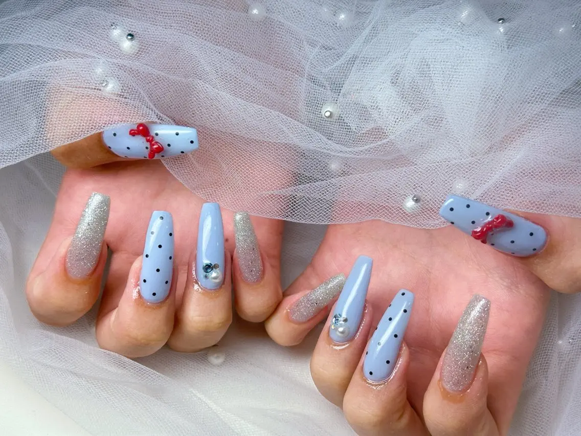 ネイル Queennail 北堀江AYAのネイルデザイン