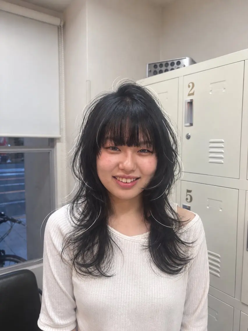 セミロング ハッシュカット レイヤーカット mai/天王寺 レイヤーカット💫のヘアスタイル
