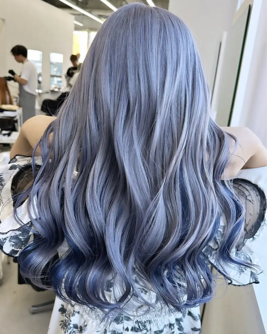 ロング カラー ヘアアレンジ ベージュカラー ブリーチ 抜きっぱなしブロンド ブロンド ブラウンカラー ヘアカラー 原宿ハイトーンカラー 🌼みるい🌼のヘアスタイル