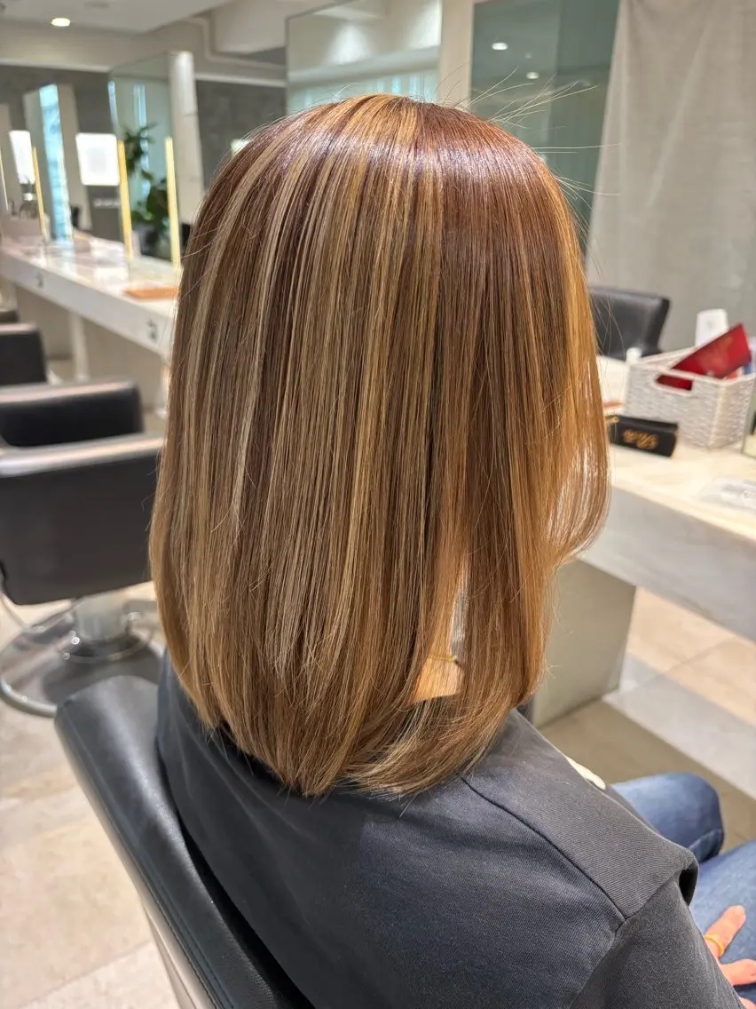 ミディアム ヘアカラー トリートメント 大人カラー✳︎ボブ 横関由美のヘアスタイル
