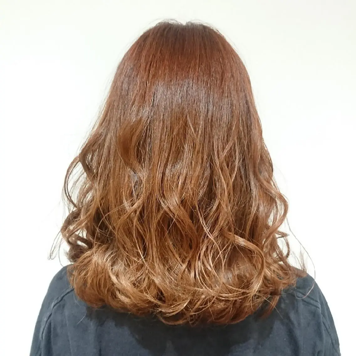 カラー カット ヘアカラー ブリーチ/ヘアケア/ 艶髪/イギチハルのヘアスタイル