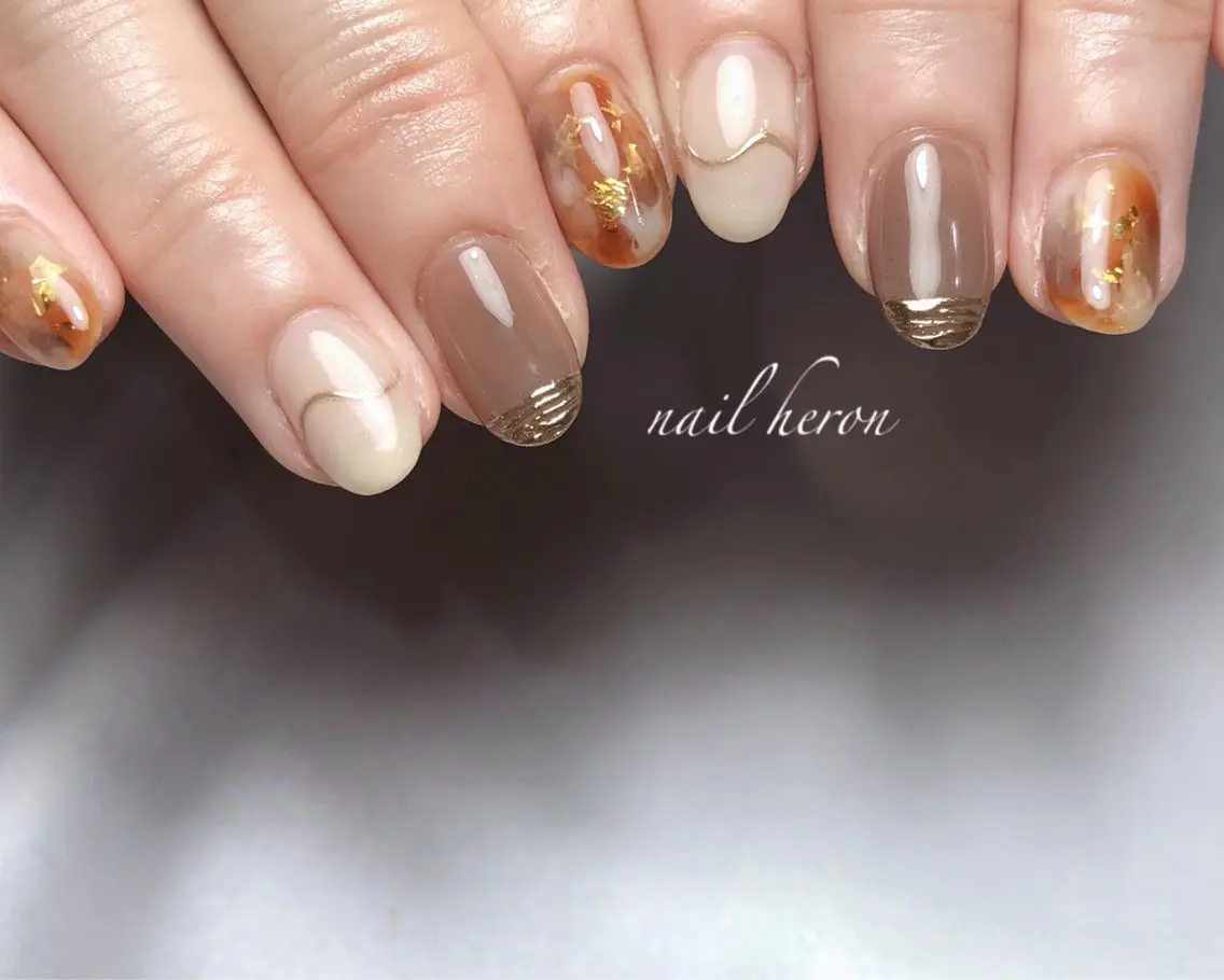 ネイル べっ甲ネイル ハンドネイル saki_ nail heronのネイルデザイン