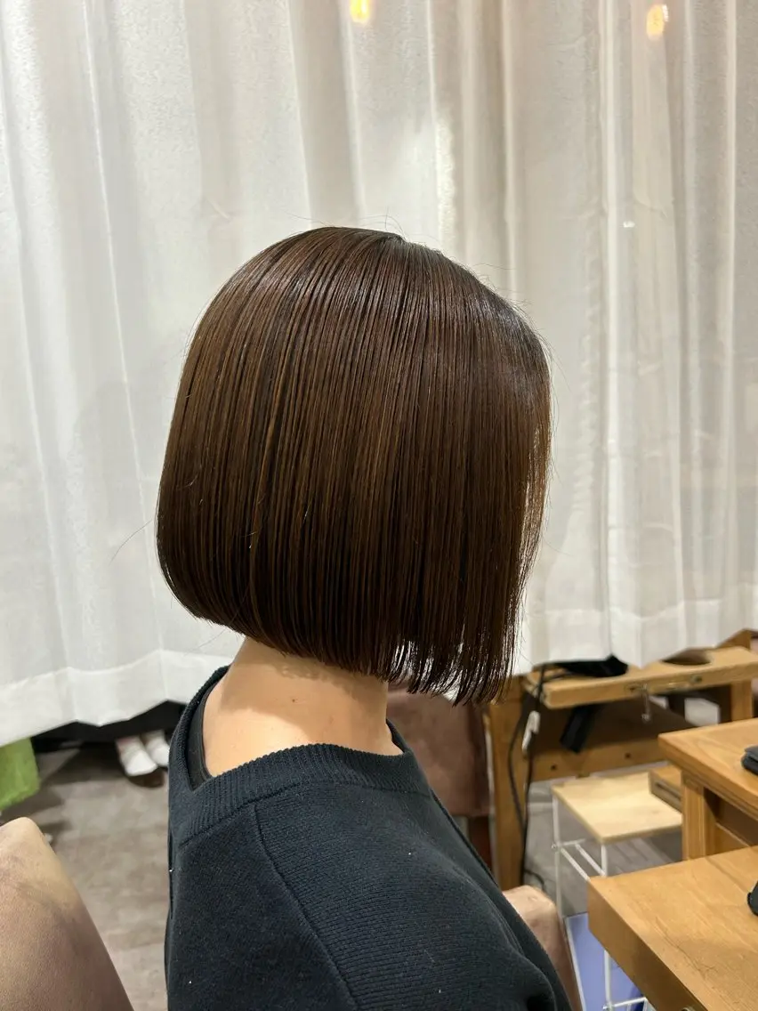 ♡minimo期間限定♡【切りっぱなしボブ+全体カラー🌟】［姫路/ヘアサロン］の写真
