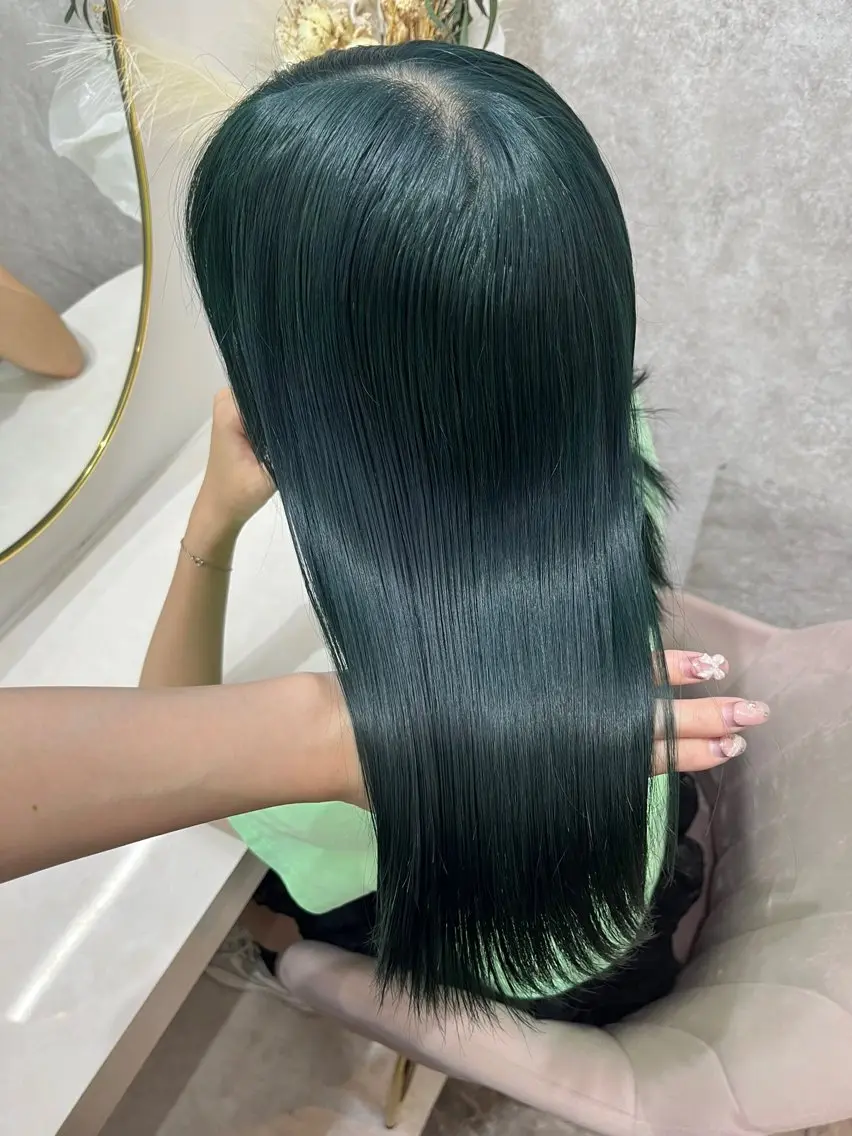 ミディアム カラー ヘアカラー トリートメント 畠中 唯/ハイトーン 🌱艶髪ヘアのヘアスタイル