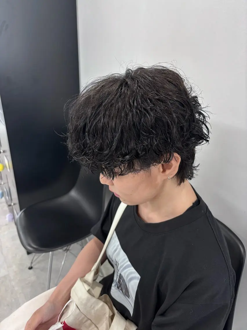 パーマ メンズ カット パーマ トリートメント ヘッドスパ パーマキング 🇰🇷yutoのヘアスタイル