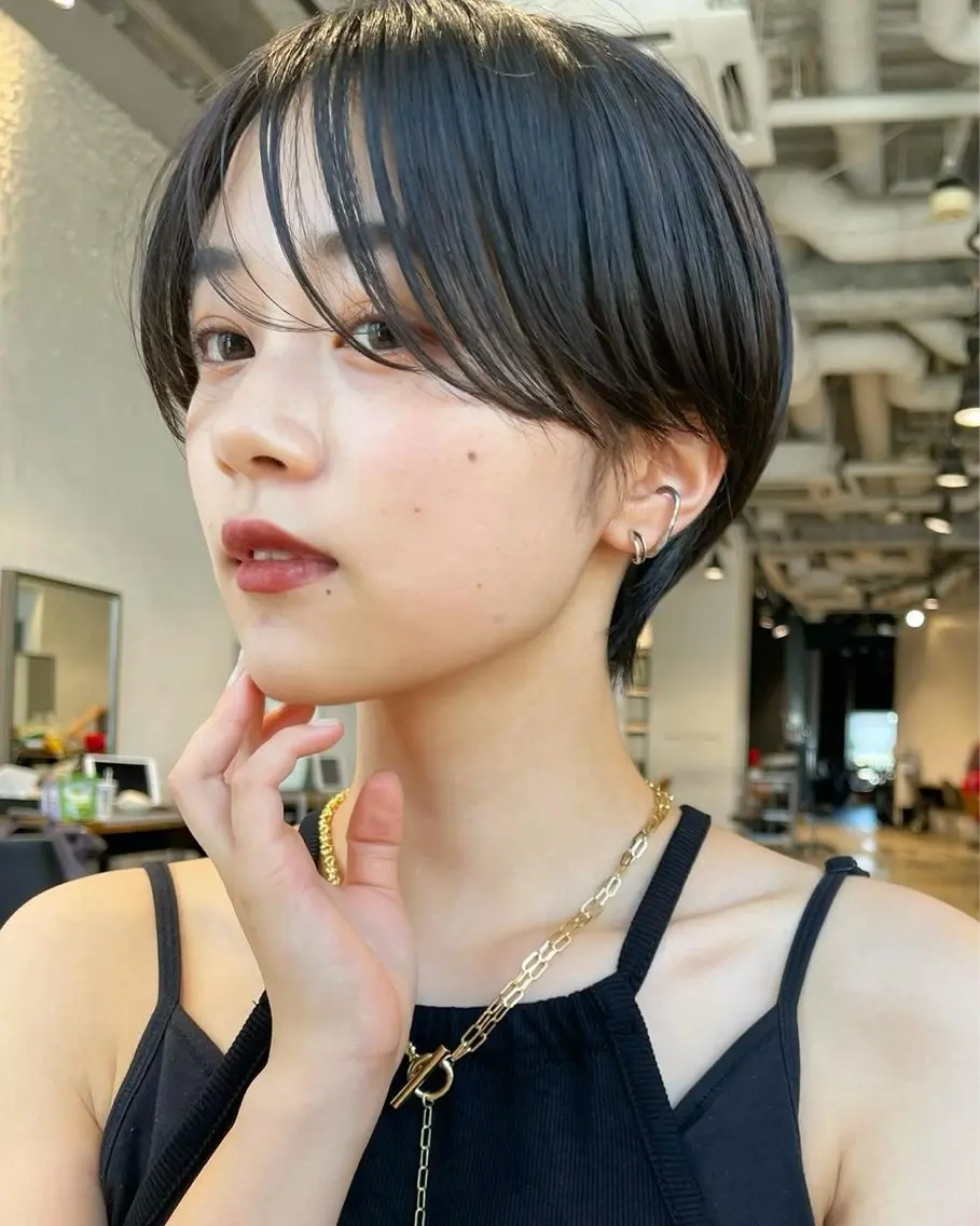 ショート 栄/ショート/ウルフ カット/yuzuのヘアスタイル