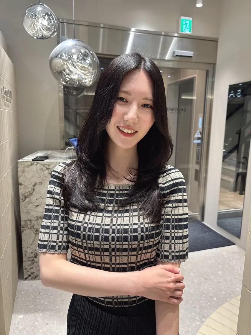 ミディアム カラー ヘアアレンジ ヘアカラー トリートメント 🫧新宿 透明感 カラー/サスケ🫧のヘアスタイル