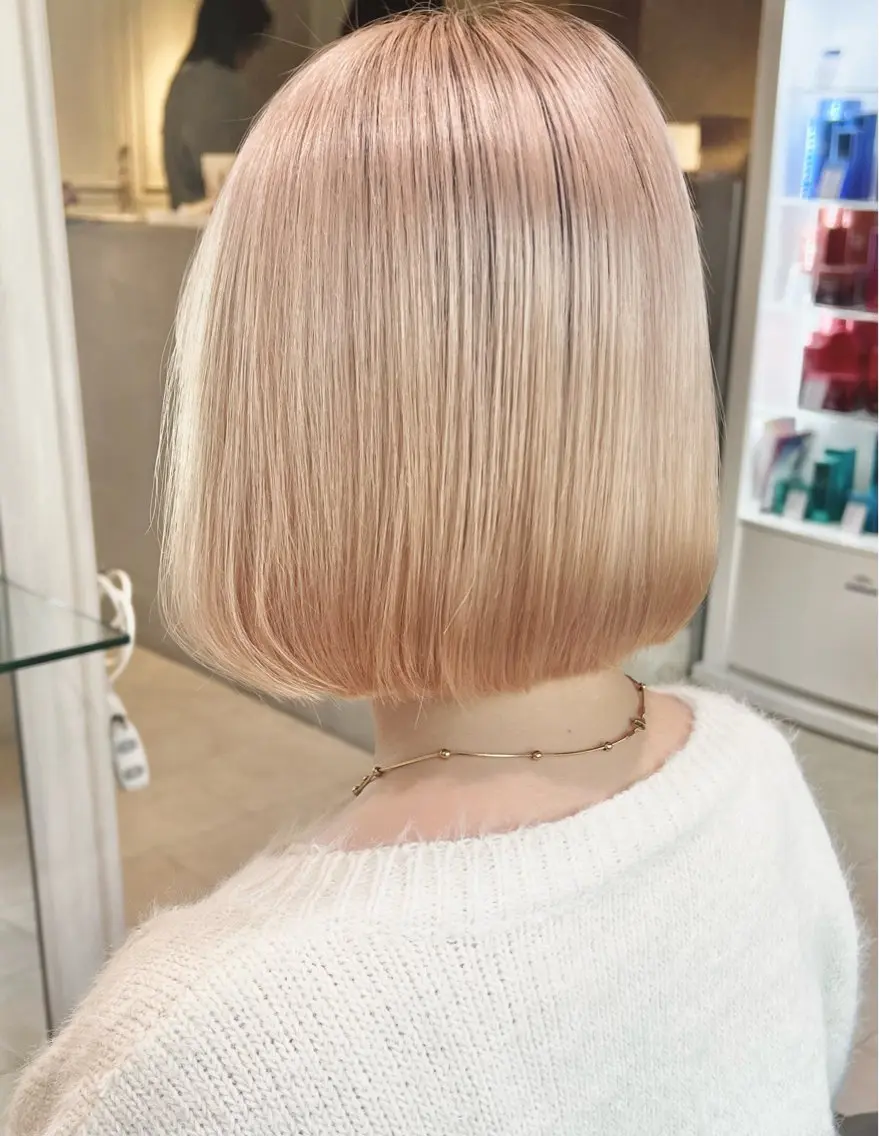 ✂︎カット+トリプルカラー(ブリーチ2回)+TR✂︎ホワイト風💓❤️🔥(土日不可)の写真