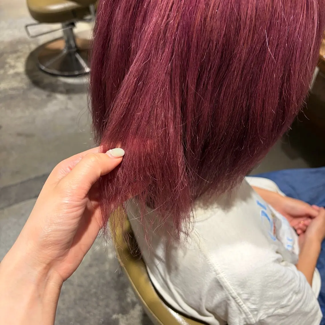 ショート カラー ブリーチ ピンクカラー バイオレットカラー ヘアカラー 透明感カラー/ ハイトーン/縮毛矯正のヘアスタイル