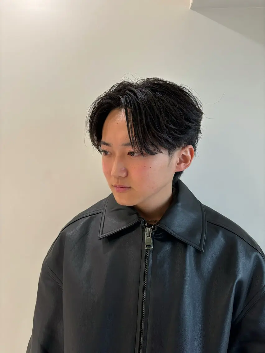 ショート カラー パーマ メンズ [渋谷美容師] 玲弥のヘアスタイル