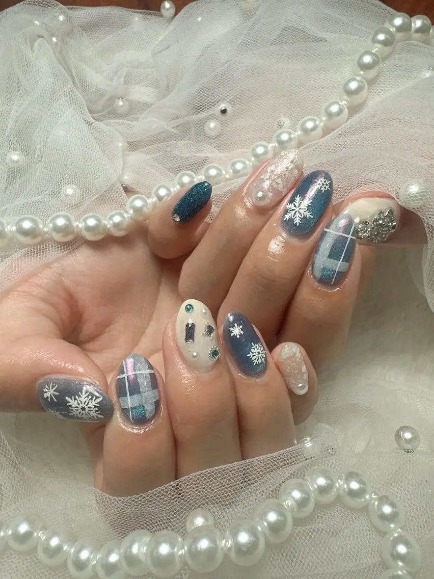 ネイル ハンドネイル Max nail&eyeのネイルデザイン