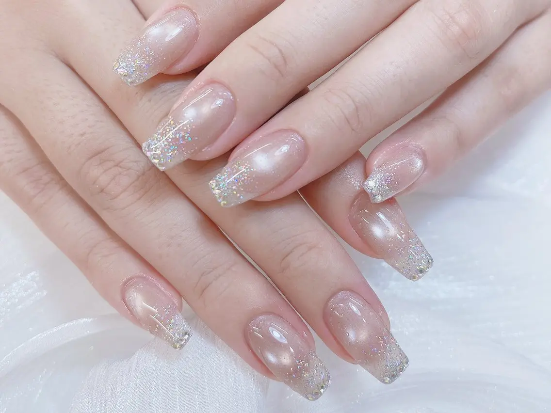 ネイル チークネイル 成人式 フレンチネイル グラデーション 氷ネイル・うるうるネイル ハンドネイル DUO   MI nail salonのネイルデザイン