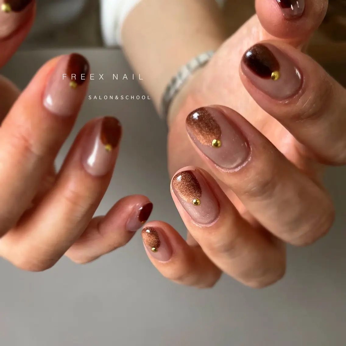 ネイル マグネットネイル ハンドネイル ハンドケア freex nail /ニュアンス/個性派のネイルデザイン