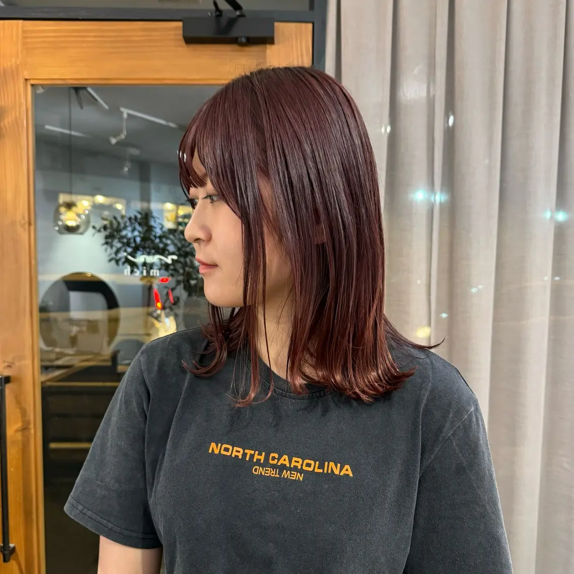 ミディアム カラー ブリーチ 吉田 葉音のヘアスタイル