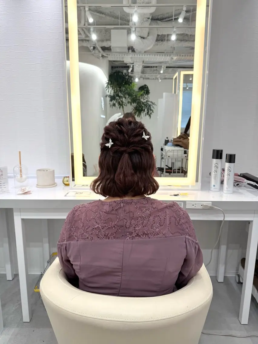 ヘアアレンジ ハーフアップ R/🎀 ヘアセット・艶カラーのヘアスタイル