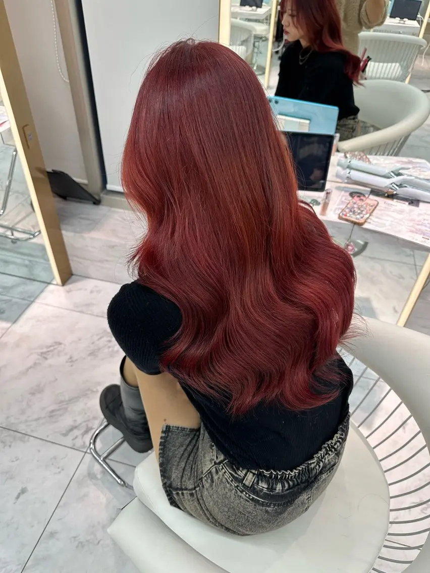 ロング カラー レッドカラー カット ヘアカラー トリートメント 🍒楓🍒北九州1 艶カラー作る人🎨のヘアスタイル