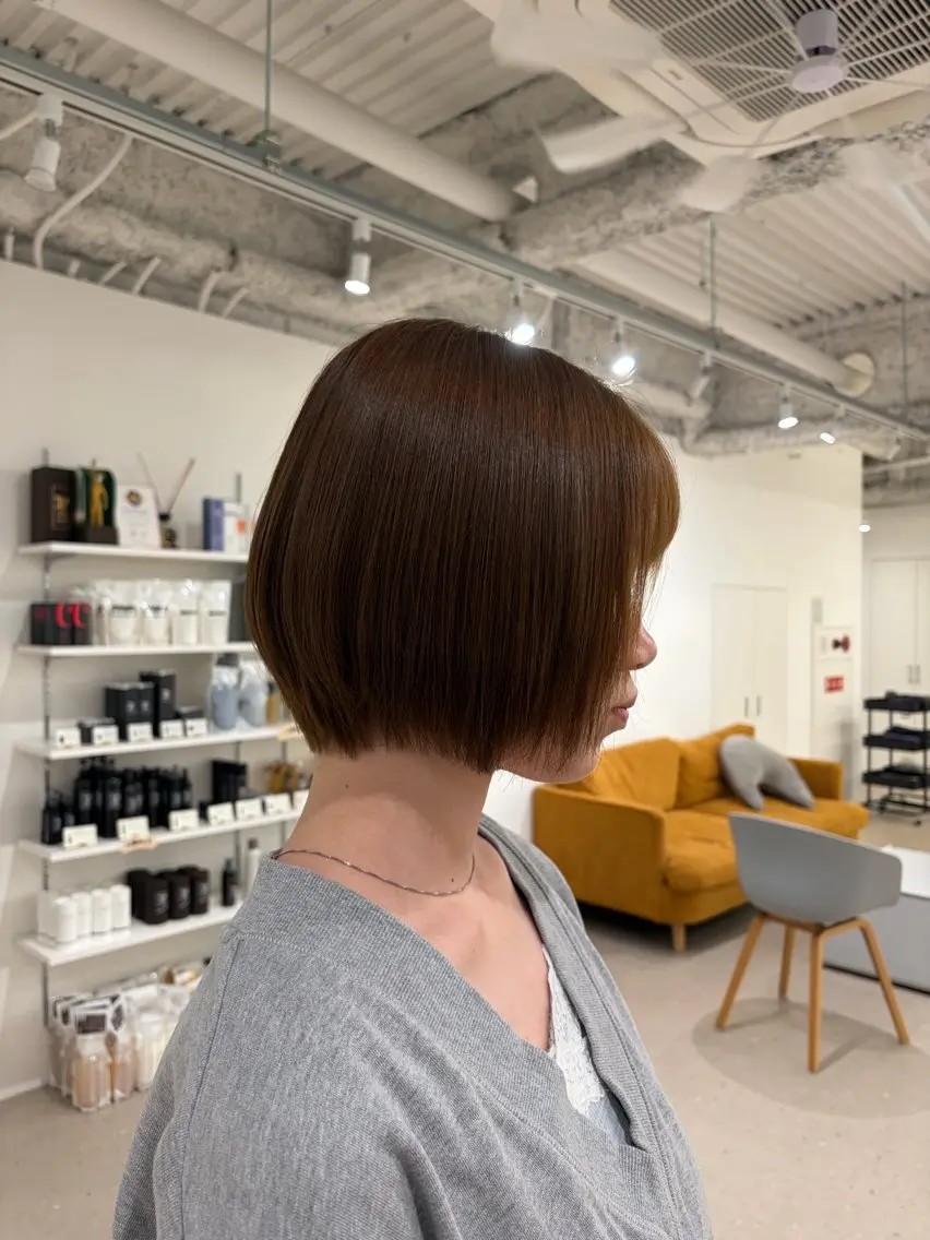 カラー 松本 ゆらのヘアスタイル