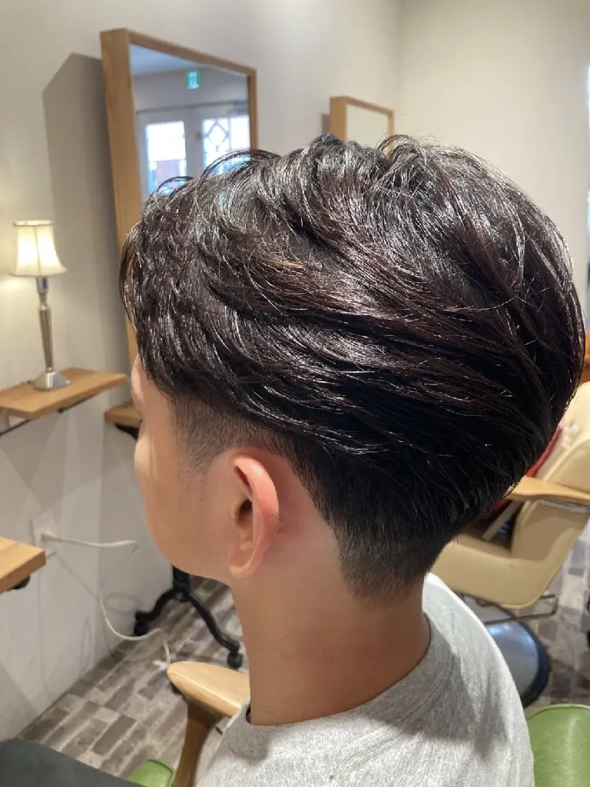 メンズ カラー 土屋 晃輝のヘアスタイル