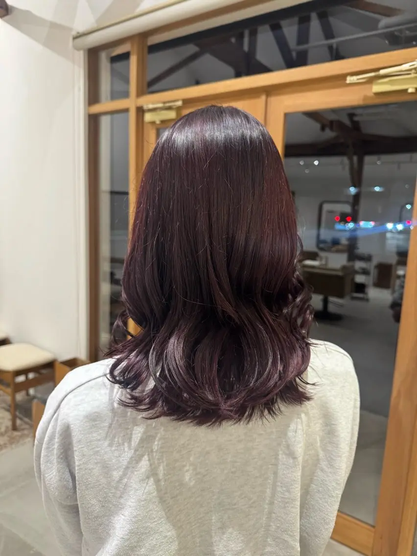 ミディアム ピンクラベンダー ヘアカラー 亀山 友菜のヘアスタイル