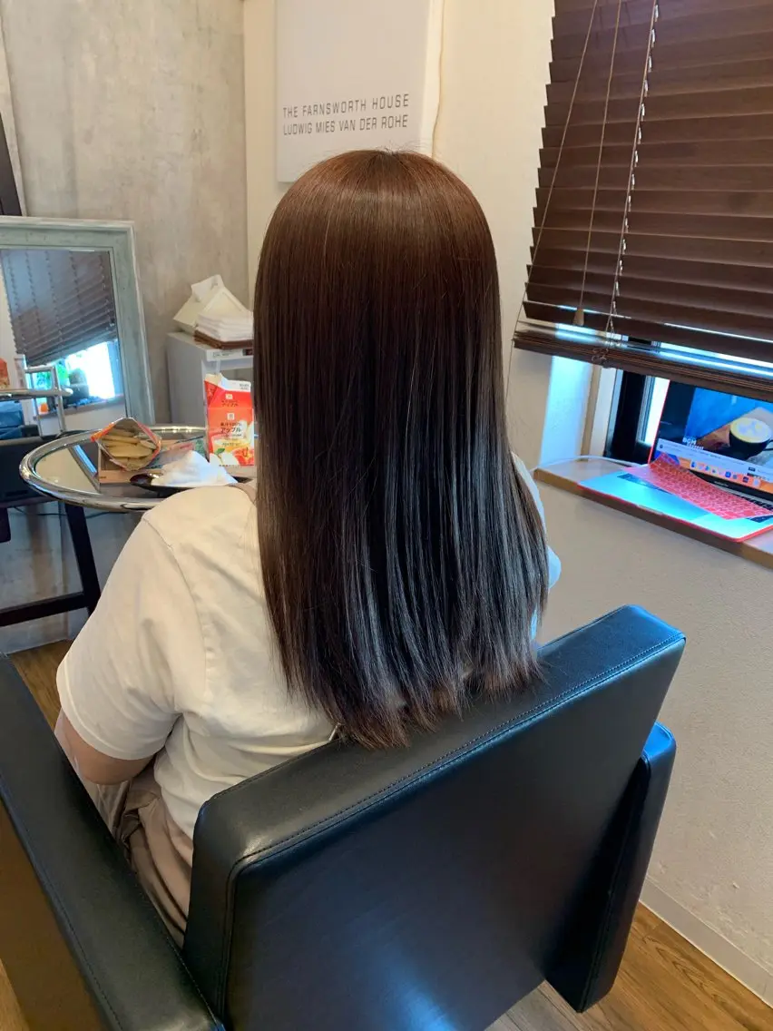 セミロング カラー カット ヘアカラー じょん 。のヘアスタイル