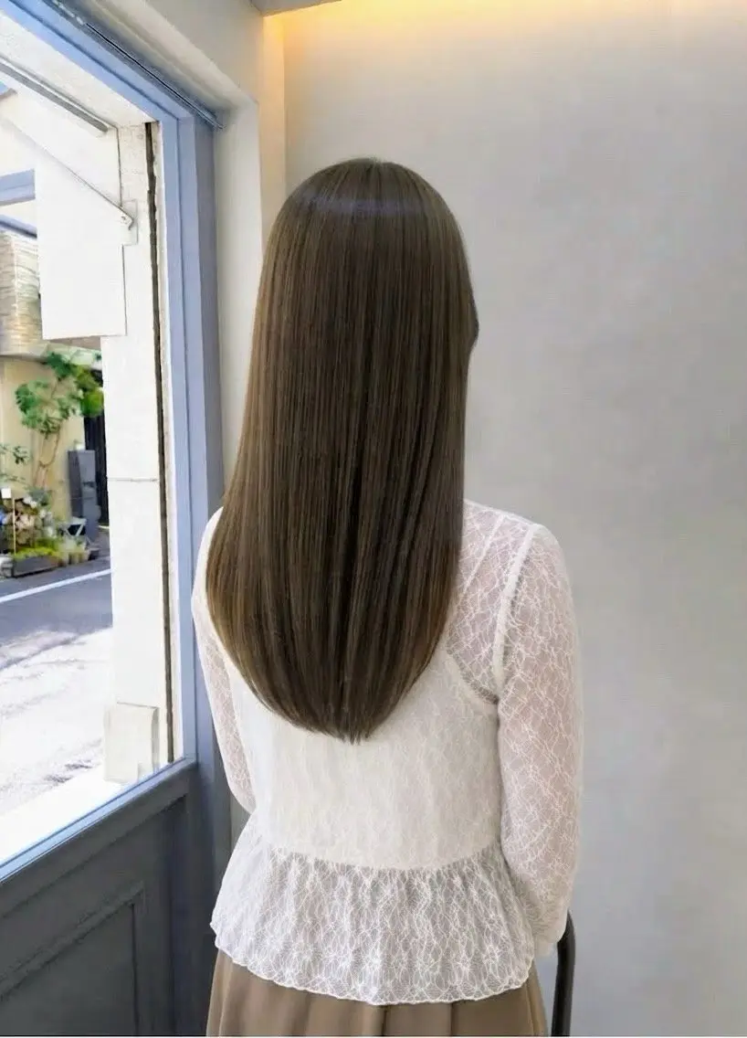 ロング カラー 松下 沙織のヘアスタイル