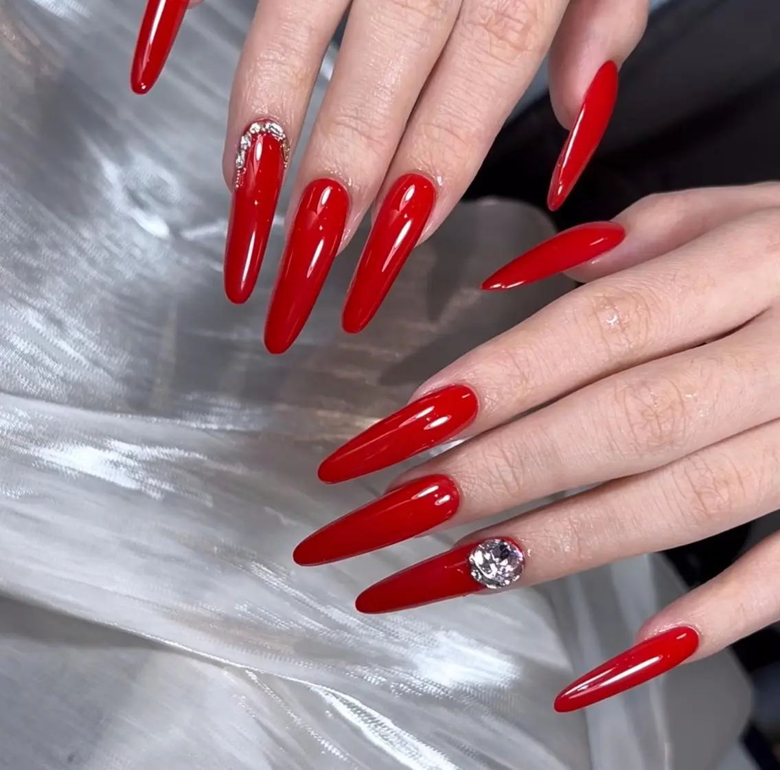 ネイル ハンドネイル 🎀 NaNa_nailのネイルデザイン
