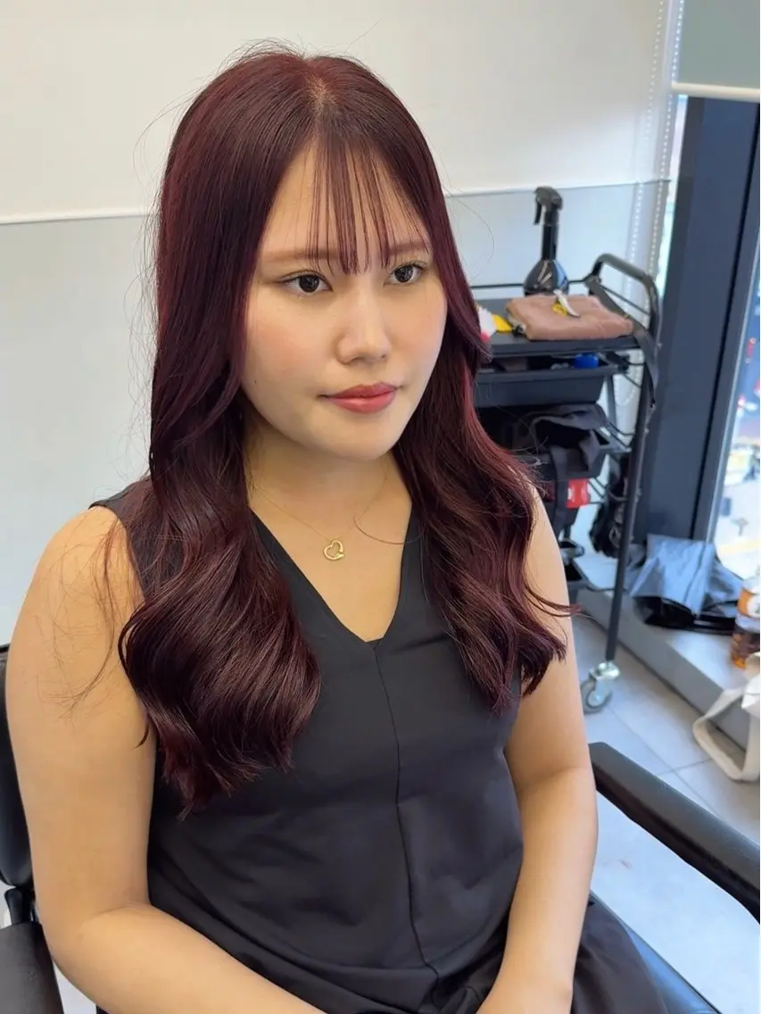 ロング カラー ボルドーカラー カット ヘアカラー トリートメント 韓国ヘア🇰🇷 スズキのヘアスタイル