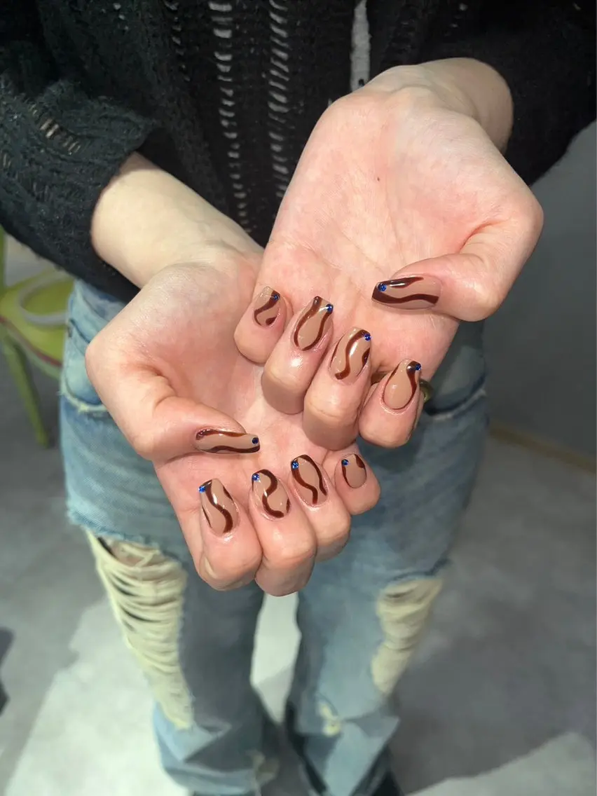 ネイル ハンドネイル Hata nail 🎀個性派ニュアンスのネイルデザイン