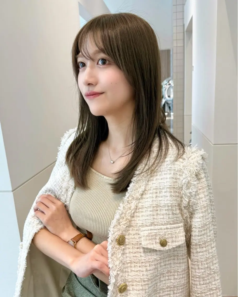 セミロング カラー カット ヘアカラー トリートメント ヘッドスパ 上品ヘア🤍顔周り/ レイヤー✨/林遼一郎のヘアスタイル