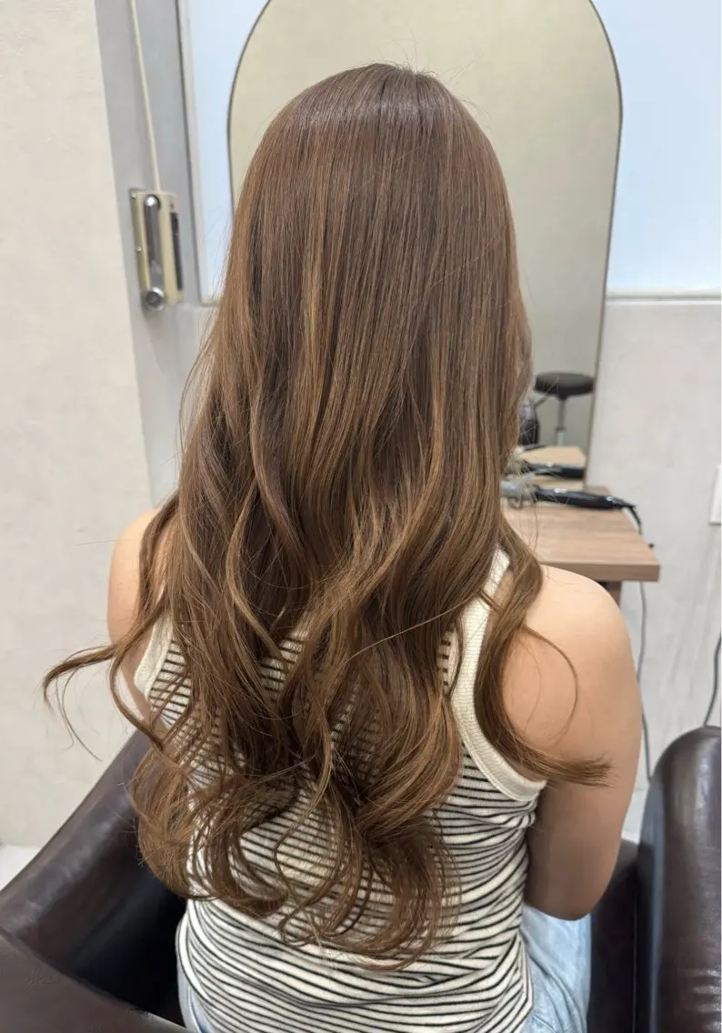 ロング カラー カット ヘアカラー トリートメント AKI 🐉のヘアスタイル