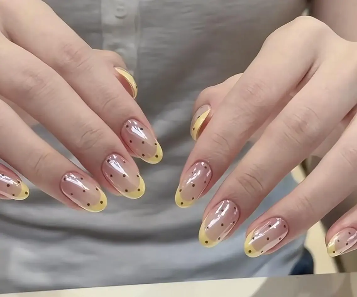 ネイル ハンドネイル ハンドケア 🍑 momo_nailのネイルデザイン